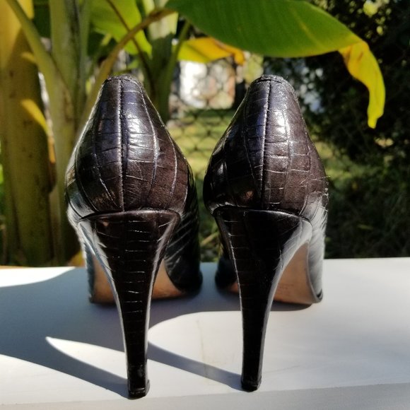 SOLD MaxAzria black all leather croc 9 heels Italy - Picture 6 of 7